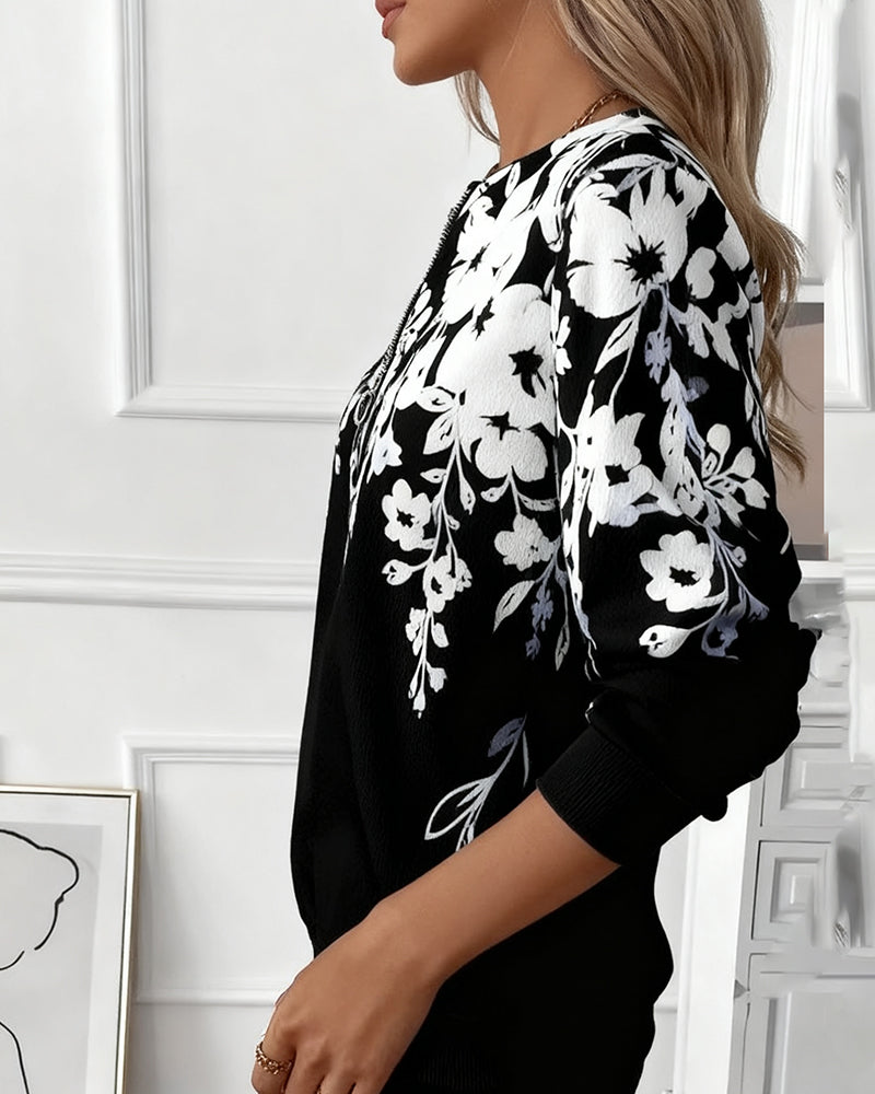 Brisella - Zip Up Floral Blouse