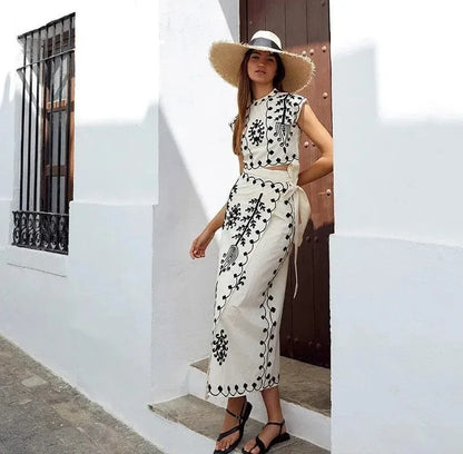 Molly - Embroidered Two-Piece Set