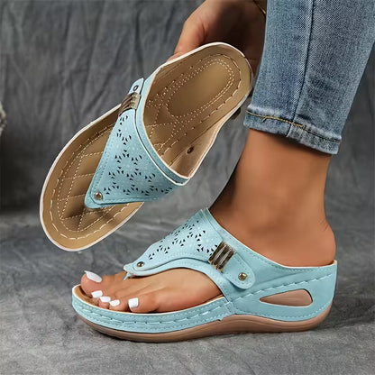 Ysola - Soft-Touch Wedge Sandals